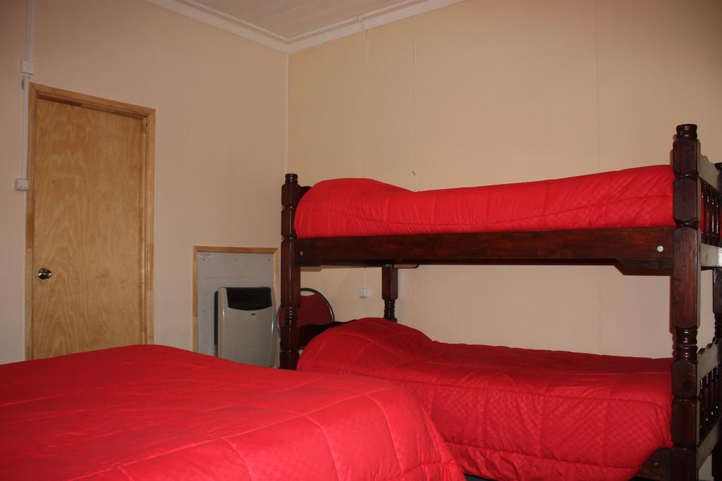 بونتا أريناس Hostal Dona Irma الغرفة الصورة